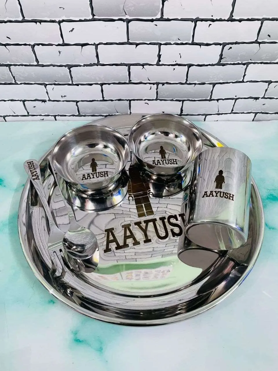 Customized Circle Plate Set